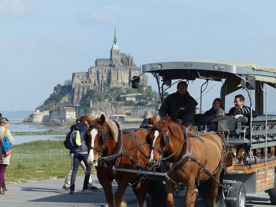 Maison Proche Du Mont Saint Michel Понторсон Экстерьер фото
